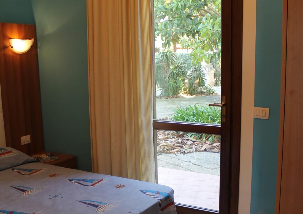 Il Giardino Delle Aloe Guest House Favignana Luaran gambar