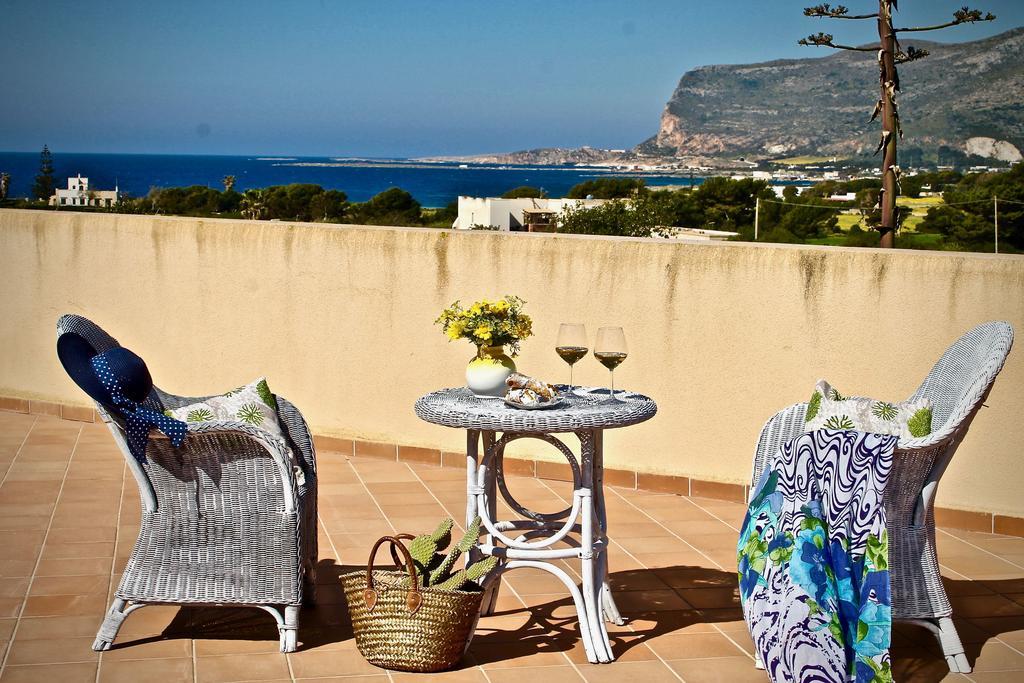 Il Giardino Delle Aloe Guest House Favignana Luaran gambar